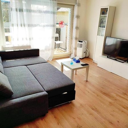 Cozy Sunshine Apartment With Balcony 4 Persons Max Иври сюр Сен Екстериор снимка