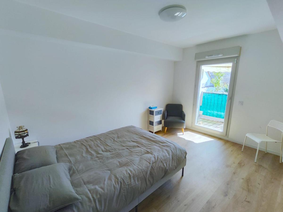 Cozy Sunshine Apartment With Balcony 4 Persons Max Иври сюр Сен Екстериор снимка