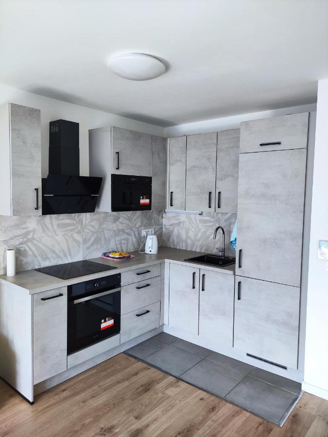 Cozy Sunshine Apartment With Balcony 4 Persons Max Иври сюр Сен Екстериор снимка